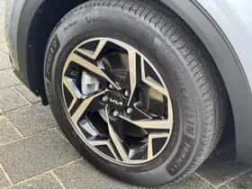 Kia Sportage (2024) thumbnail 8