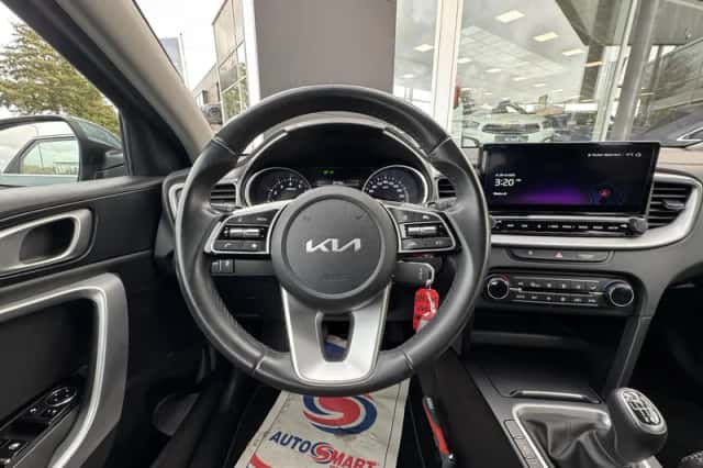 Kia Ceed Sportswagon (2024) thumbnail 13