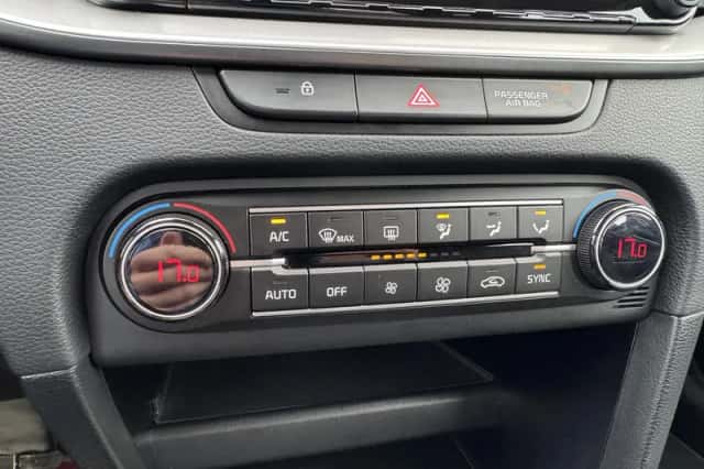 Kia Ceed Sportswagon (2024) thumbnail 23