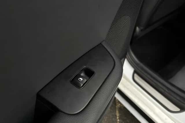 Kia Proceed (2024) thumbnail 13