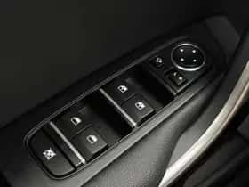 Kia Proceed (2024) thumbnail 8