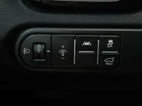 Kia Ceed Sportswagon (2024) thumbnail 13
