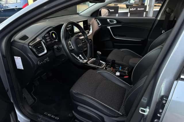 Kia Ceed Sportswagon (2024) thumbnail 10