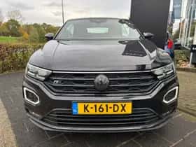 Volkswagen T-Roc (2020) thumbnail 3