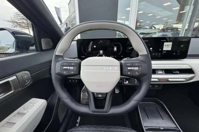 Kia EV4 (2026) thumbnail 15