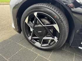 Kia EV4 (2026) thumbnail 4