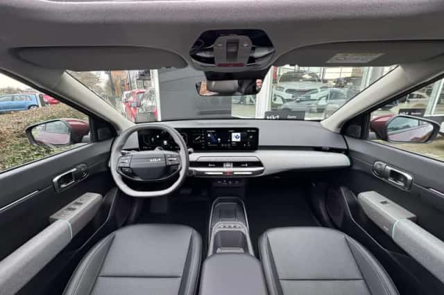 Kia EV4 (2026) thumbnail 14