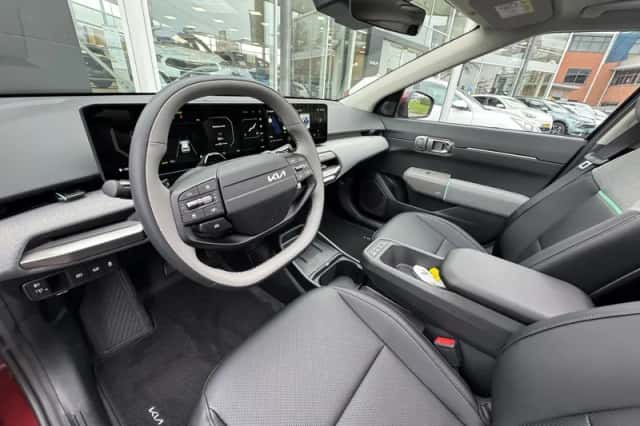 Kia EV4 (2026) thumbnail 8