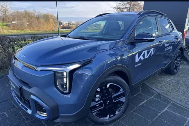 Kia Stonic (2025) thumbnail 1