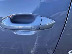 Kia Stonic (2025) thumbnail 2