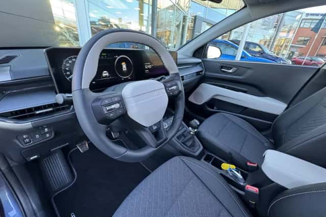Kia Stonic (2025) thumbnail 11