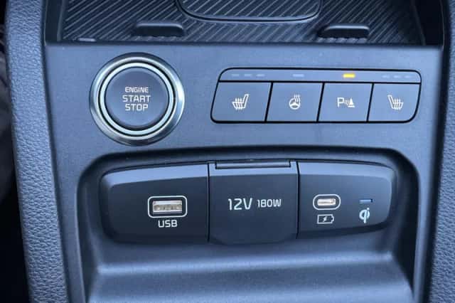Kia Stonic (2025) thumbnail 35