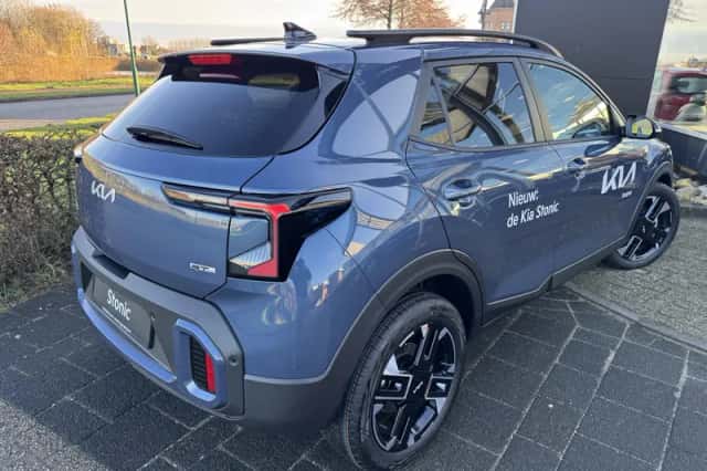 Kia Stonic (2025) thumbnail 9
