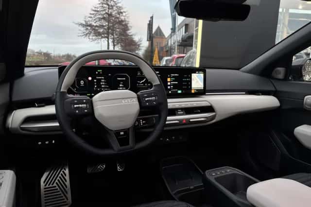 Kia EV4 (2026) thumbnail 12