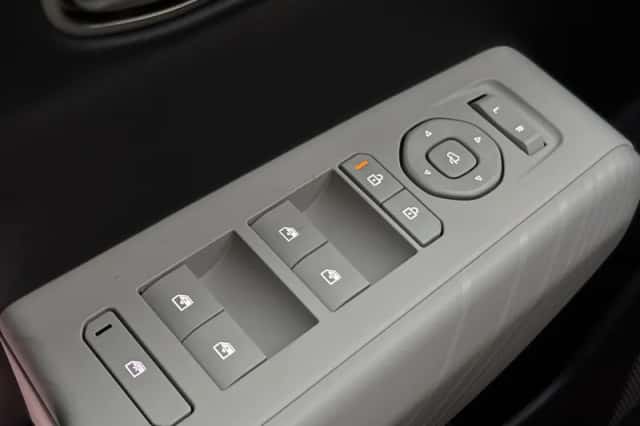 Kia EV4 (2026) thumbnail 15