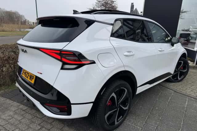 Kia Sportage (2024) thumbnail 3