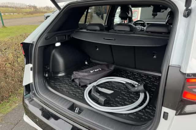 Kia Sportage (2024) thumbnail 4