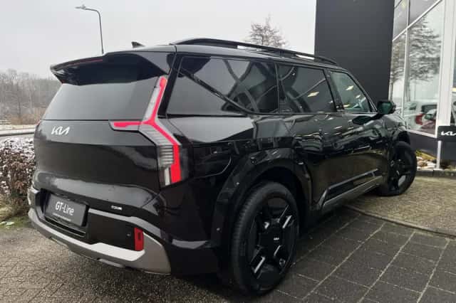 Kia EV9 (2026) thumbnail 4