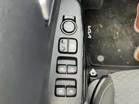 Kia Picanto (2025) thumbnail 16
