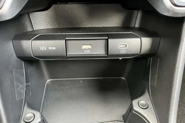 Kia Picanto (2025) thumbnail 23