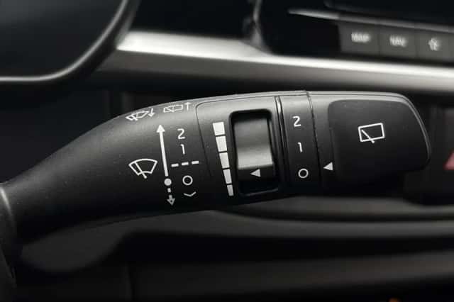 Kia Picanto (2025) thumbnail 15