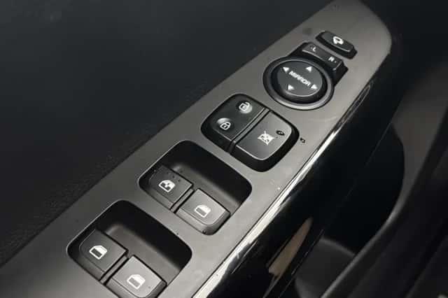 Kia Picanto (2025) thumbnail 24