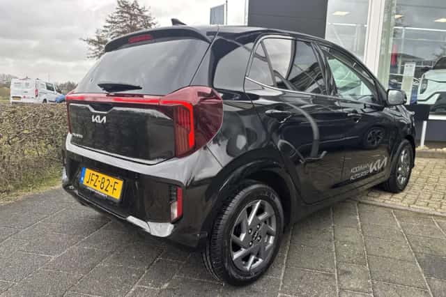 Kia Picanto (2025) thumbnail 4