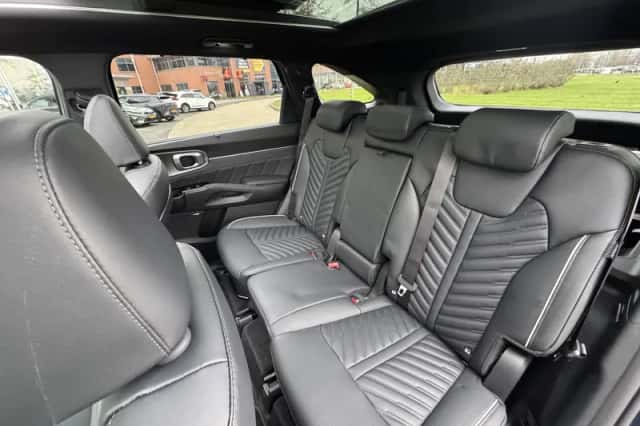 Kia Sorento (2026) thumbnail 15
