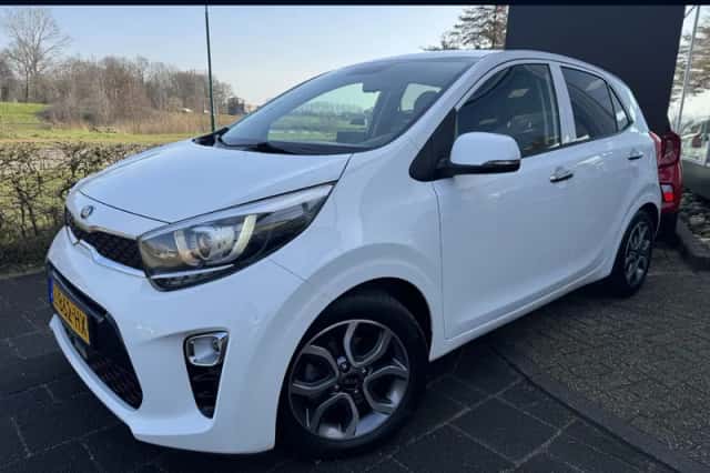 Kia Picanto (2021) thumbnail 1