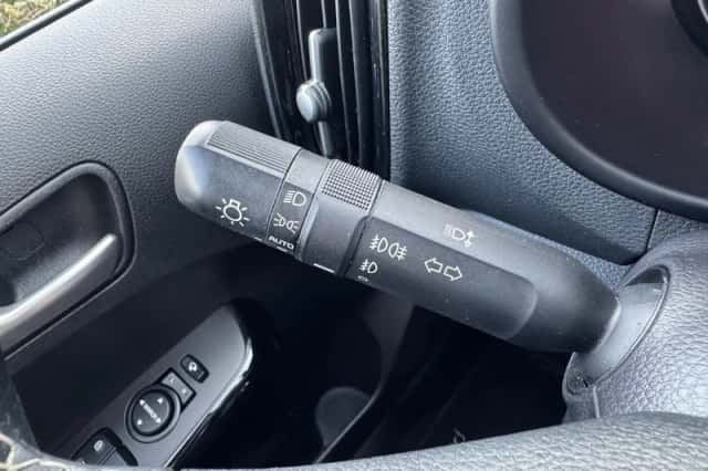 Kia Picanto (2021) thumbnail 18