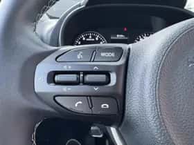 Kia Picanto (2021) thumbnail 20