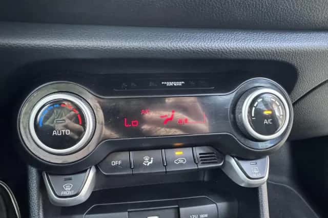 Kia Picanto (2021) thumbnail 26