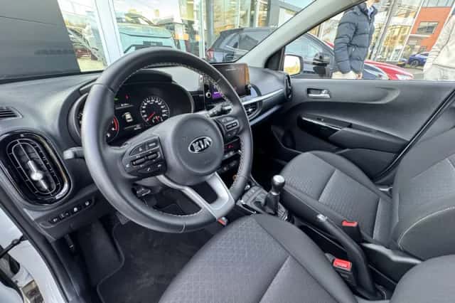 Kia Picanto (2021) thumbnail 9