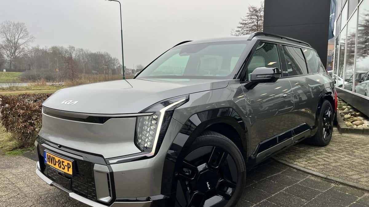 Kia EV9 (2025) — foto 1