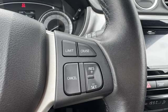 Suzuki Vitara (2018) thumbnail 22