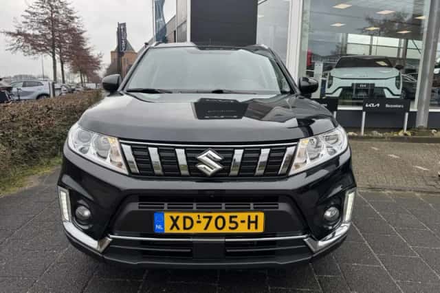 Suzuki Vitara (2018) thumbnail 4