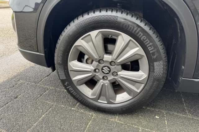 Suzuki Vitara (2018) thumbnail 5