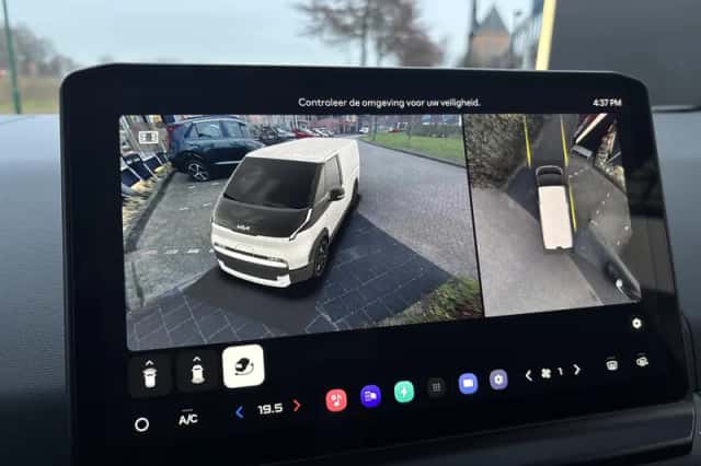 Kia PV5 (2025) thumbnail 23
