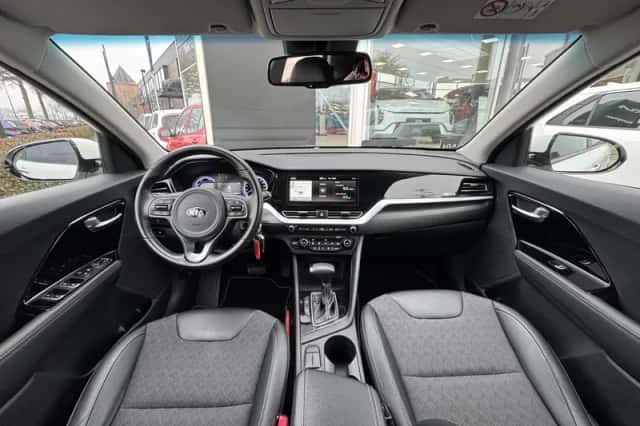 Kia Niro (2021) thumbnail 11