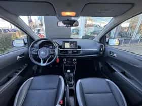 Kia Picanto (2018) thumbnail 12