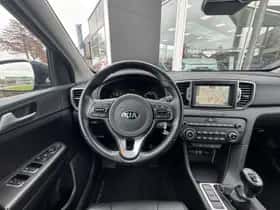 Kia Sportage (2018) thumbnail 11