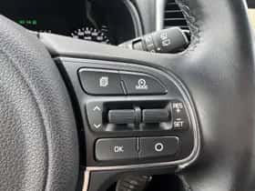 Kia Sportage (2018) thumbnail 25