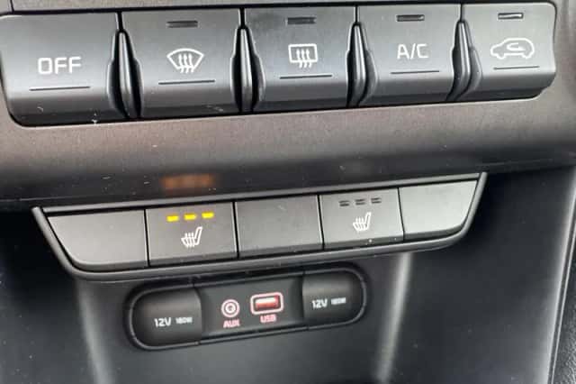 Kia Sportage (2018) thumbnail 26