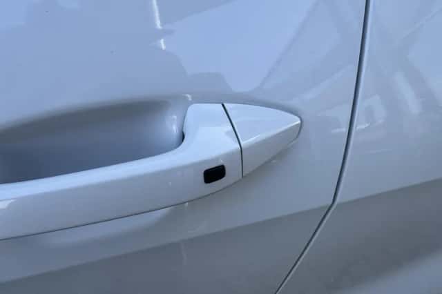 Kia Sportage (2025) thumbnail 2