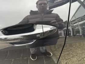 Kia Sportage (2025) thumbnail 5