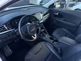 Kia Niro (2022) thumbnail 13