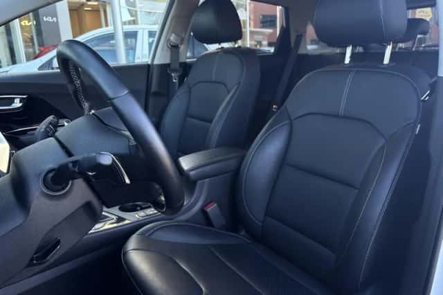 Kia Niro (2022) thumbnail 14