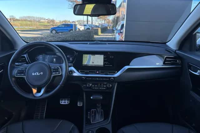 Kia Niro (2022) thumbnail 16