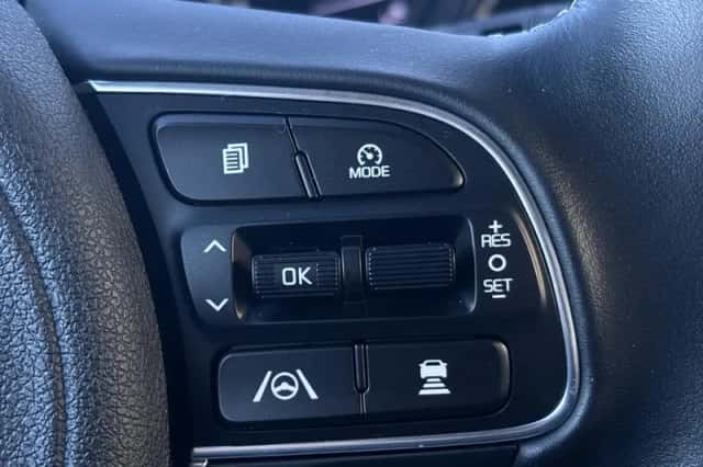 Kia Niro (2022) thumbnail 33