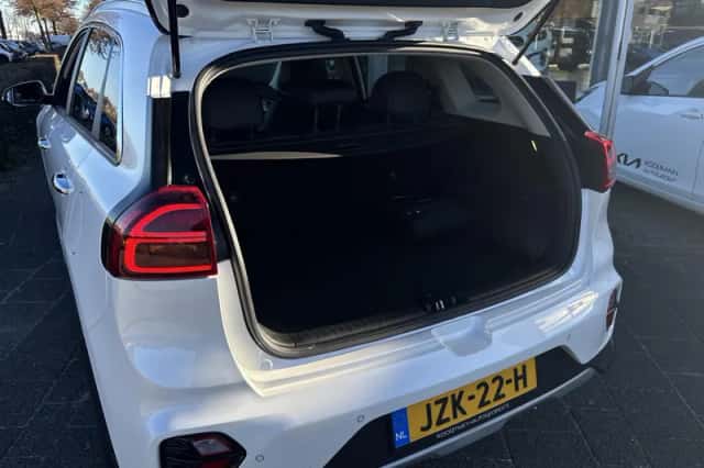 Kia Niro (2022) thumbnail 6